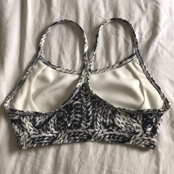 Reebok sports bra - Picture 3 of 5